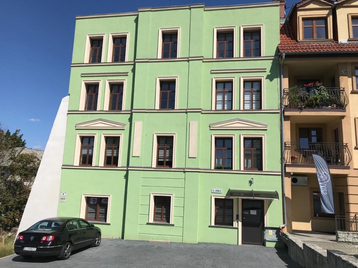 Blue Crystal Apartment